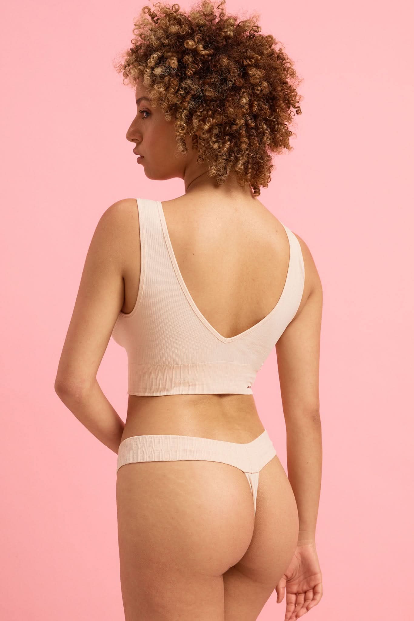 Ivy Ribbed G-String Taupe