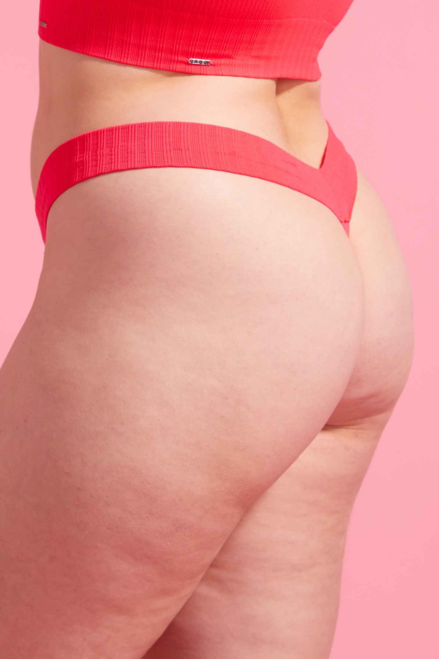 Ivy Ribbed G-String Coral