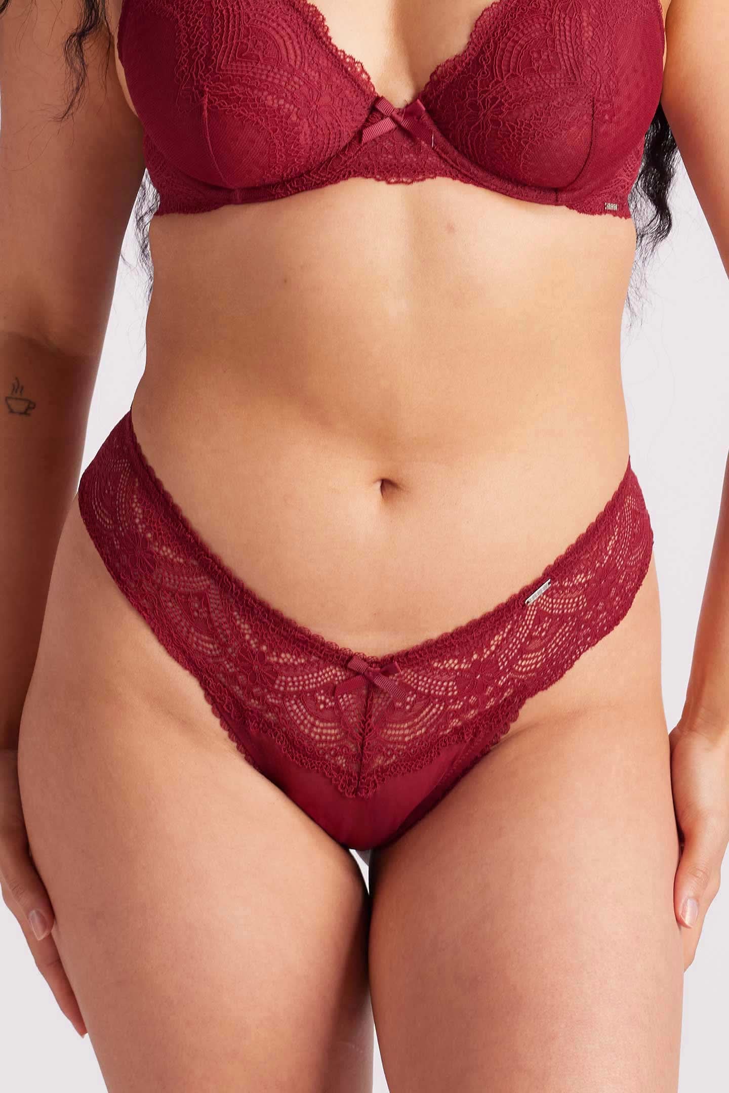 Giselle Lace G-string