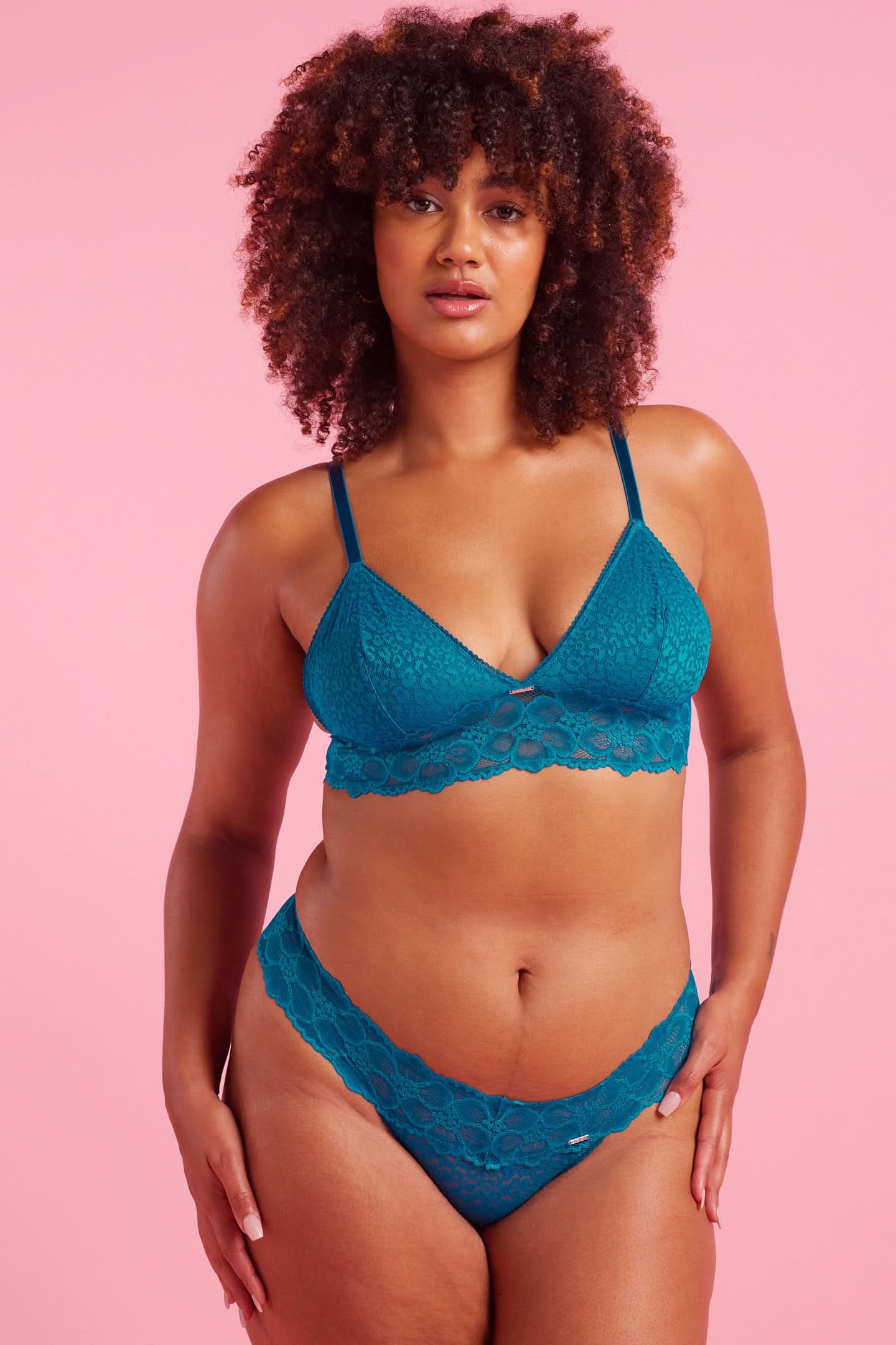 Bella Lace G-String Peacock