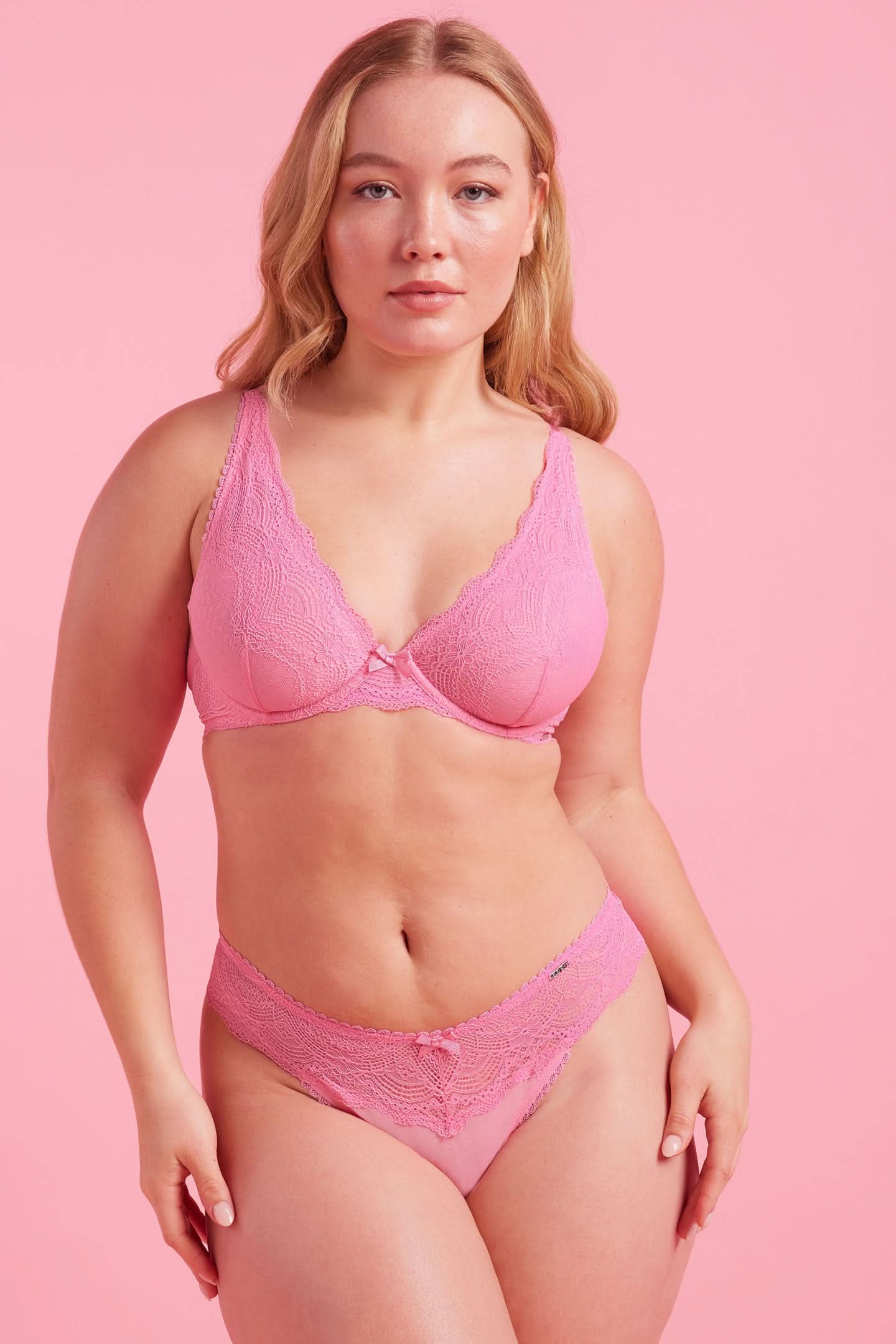 Giselle Lace G-String Pink