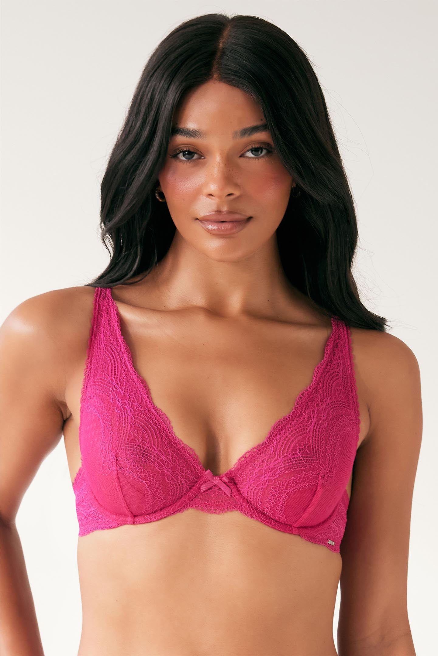 Giselle Lace Plunge Bra Berry