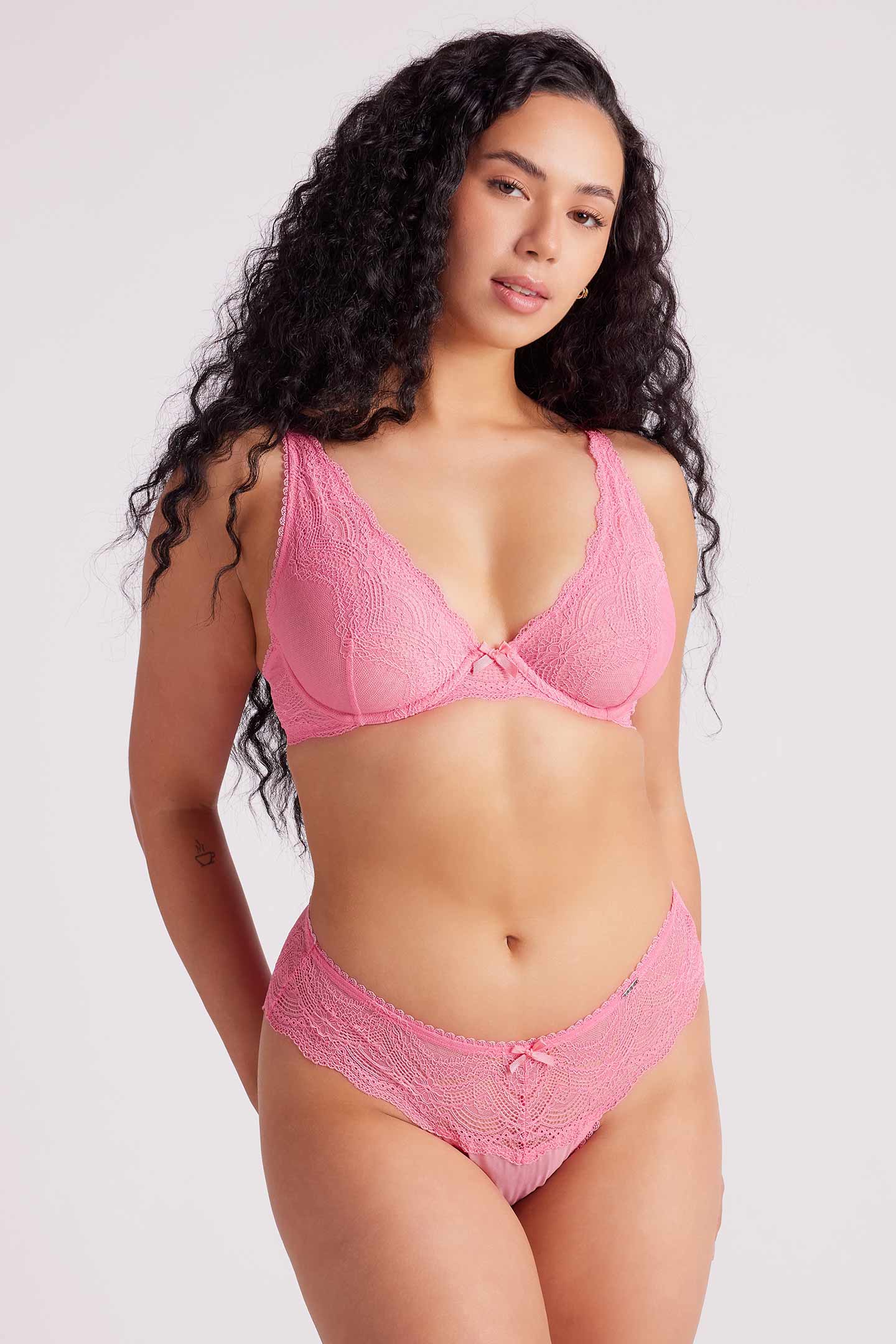 Giselle Lace Brazilian